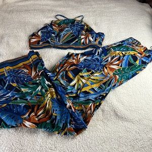 Fashion Nova !! Size L beautiful 😍set ..